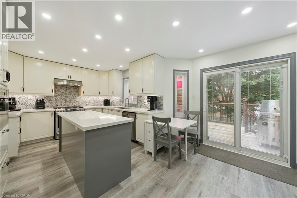 Photo 18 of 3523 Pintail Circle, Mississauga ON