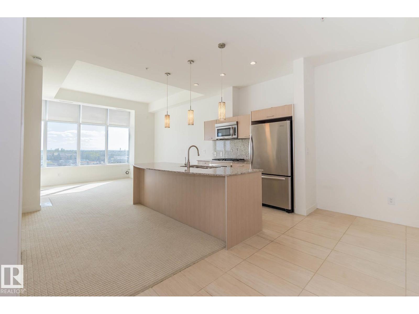 Photo 3 of 703 2504 109 St Nw, Edmonton AB