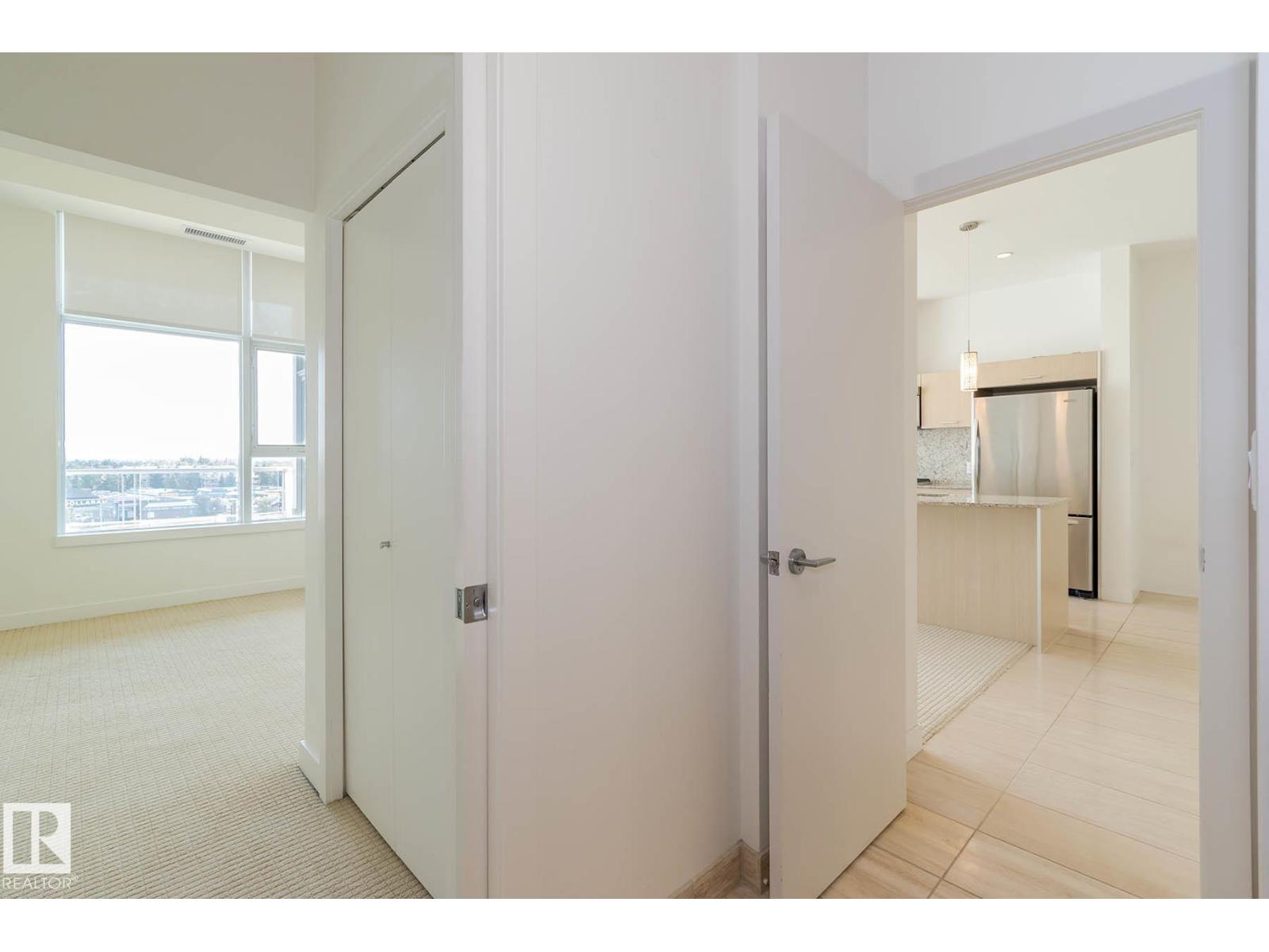 Photo 27 of 703 2504 109 St Nw, Edmonton AB