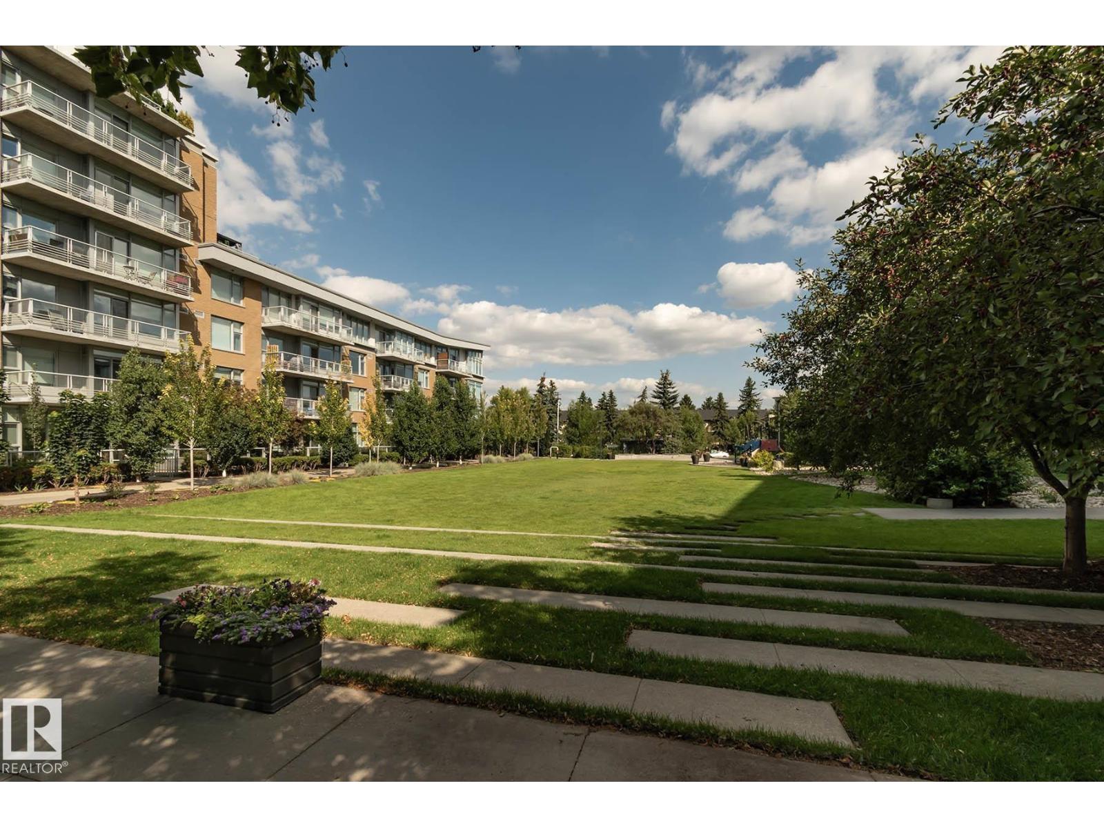 Photo 35 of 703 2504 109 St Nw, Edmonton AB