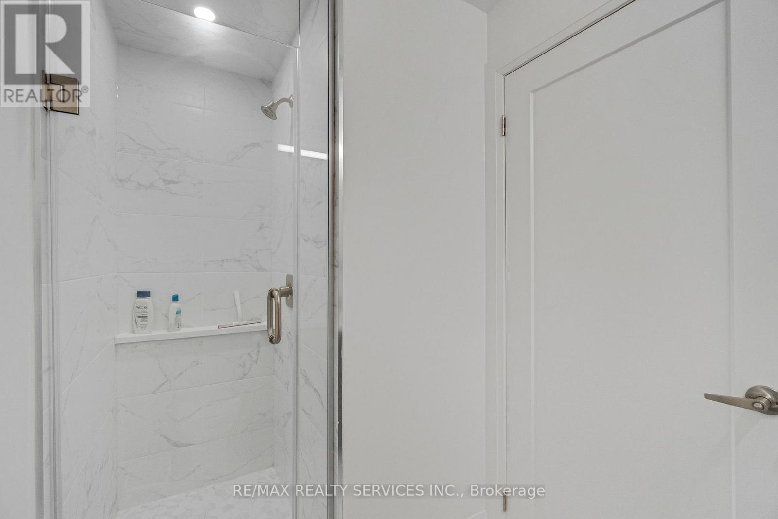 Photo 23 of 1302 500 Brock Avenue, Burlington ON