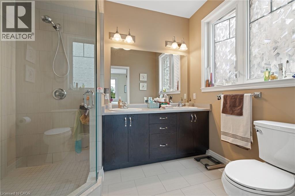 Photo 17 of 17 Manorwood Drive, Smithville ON