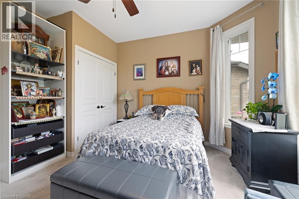 Photo 37 of 17 Manorwood Drive, Smithville ON