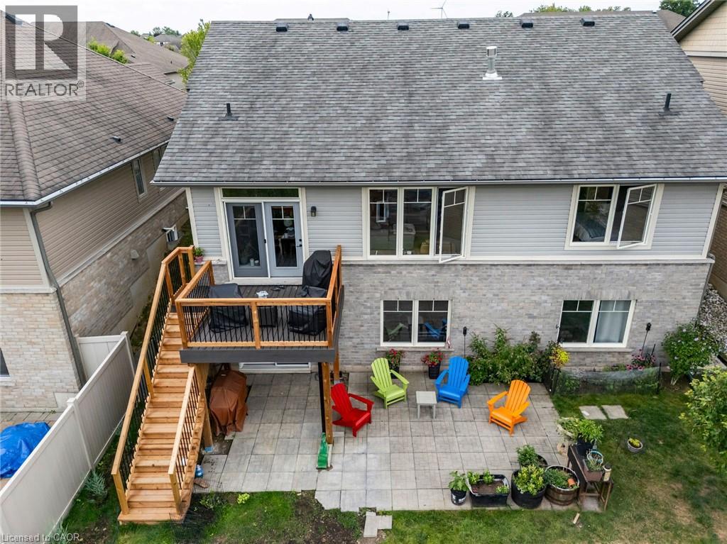 Photo 47 of 17 Manorwood Drive, Smithville ON