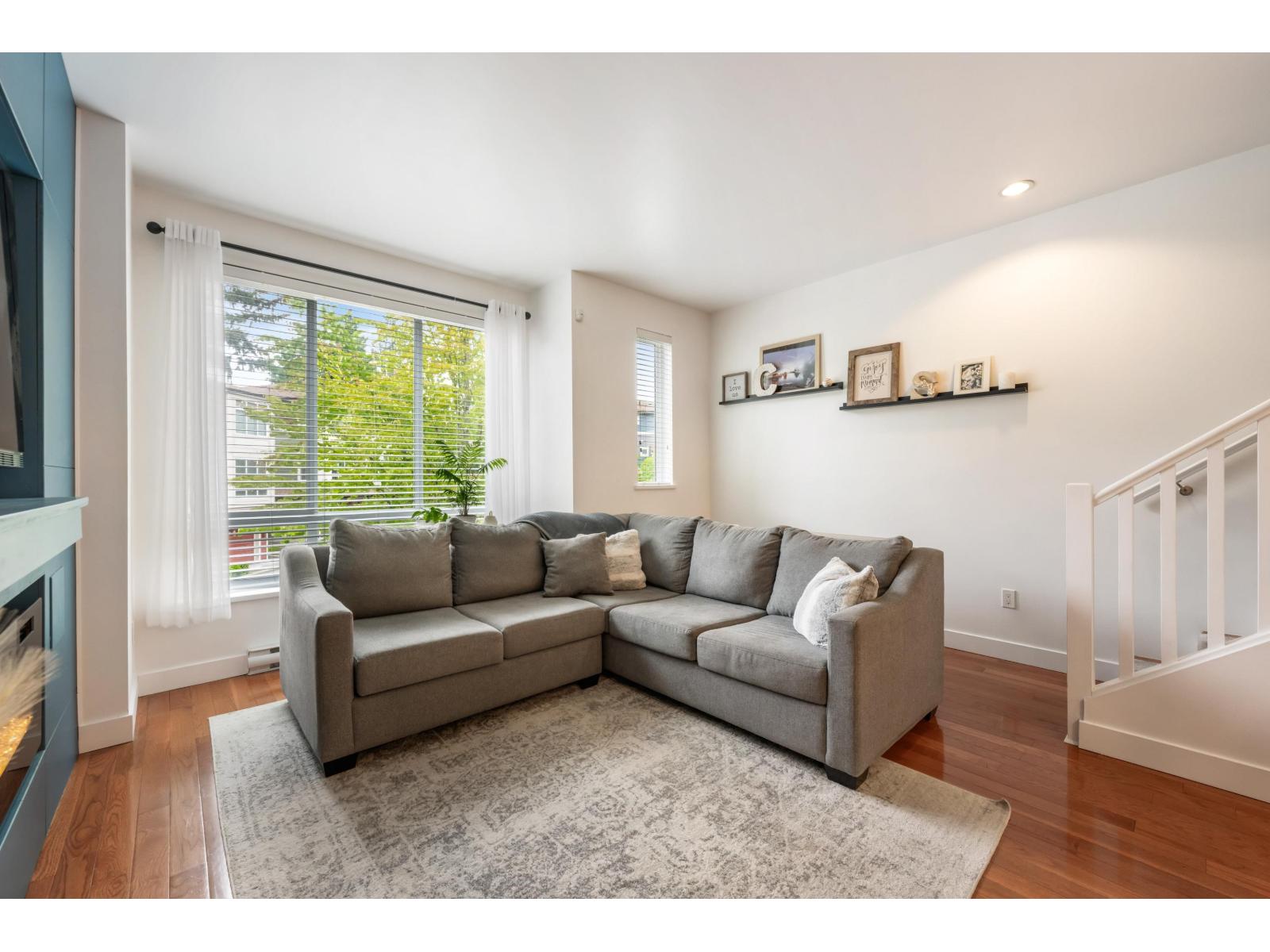 Photo 6 of 53 2929 156 Street, Surrey BC