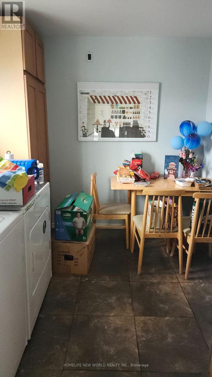 Photo 12 of Upper Level 44 Mentor Boulevard, Toronto ON