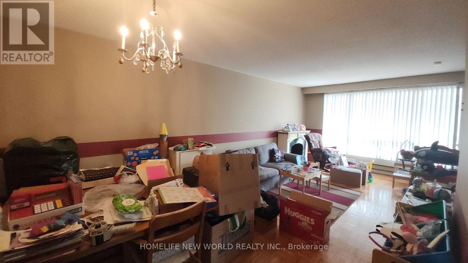 Photo 3 of Upper Level 44 Mentor Boulevard, Toronto ON