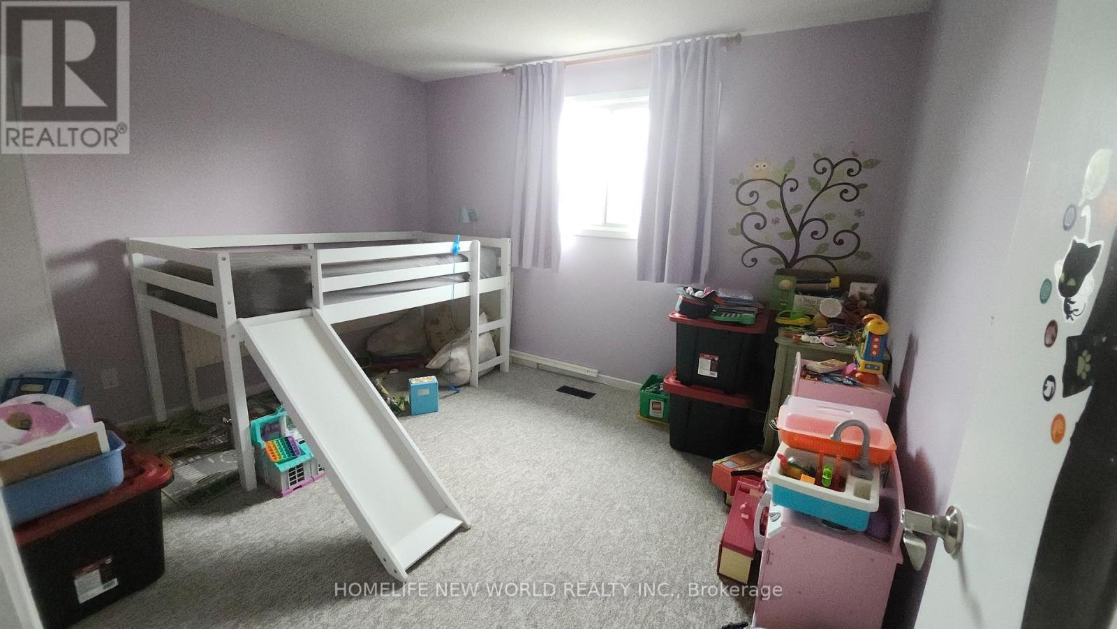 Photo 6 of Upper Level 44 Mentor Boulevard, Toronto ON