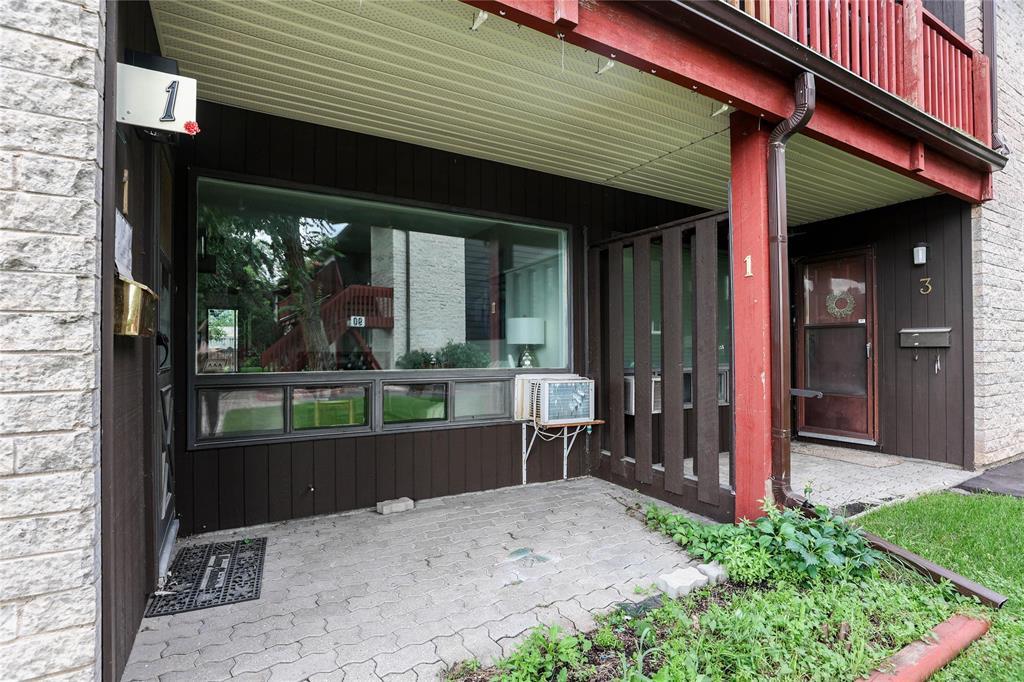 Photo 38 of 1 100 Scotswood Drive, Winnipeg MB