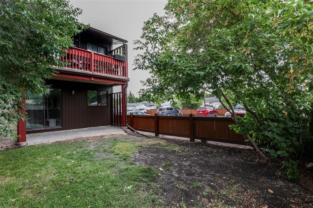 Photo 41 of 1 100 Scotswood Drive, Winnipeg MB