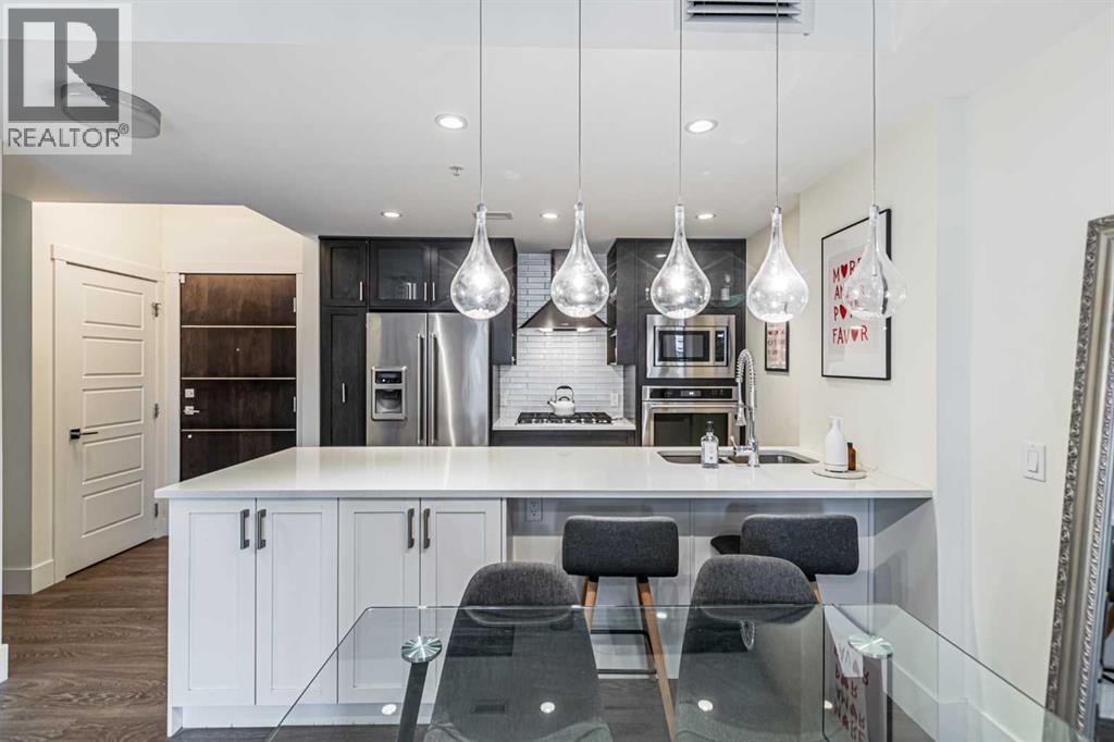 Single Family House for Sale in    Avenue NW Parkdale Calgary 