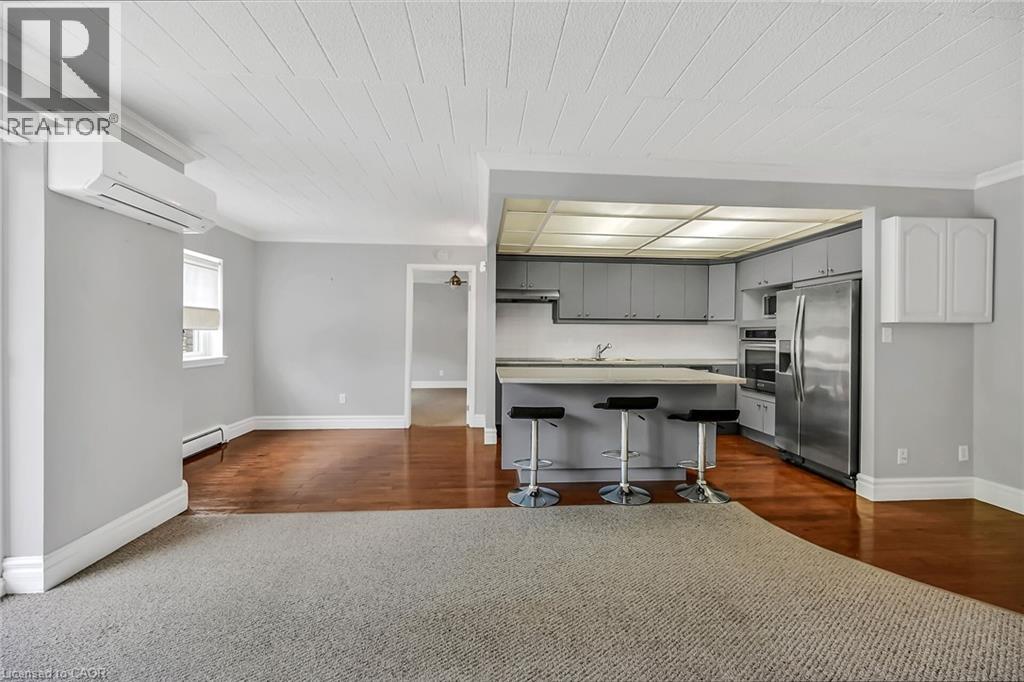 Photo 7 of 20 John Street Unit 207, Grimsby ON