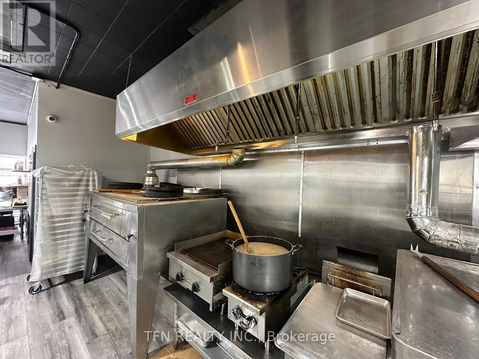 Photo 11 of 153 Morningside Avenue, Toronto ON