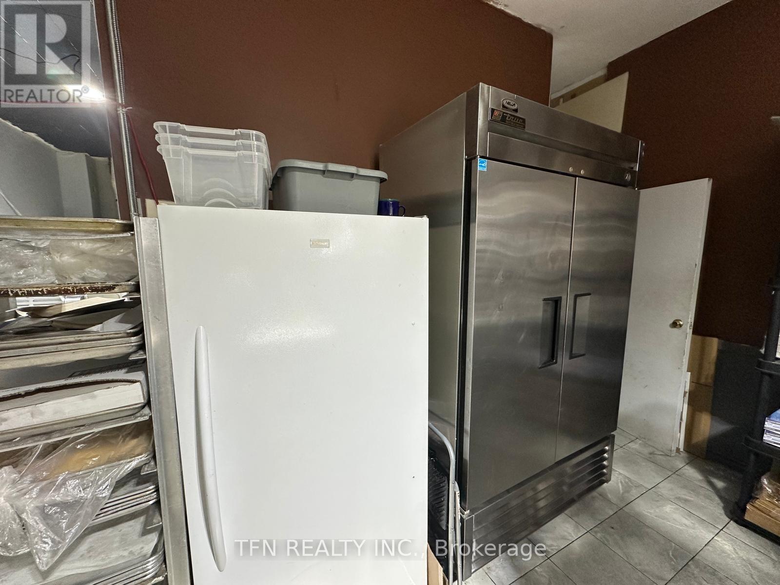 Photo 13 of 153 Morningside Avenue, Toronto ON