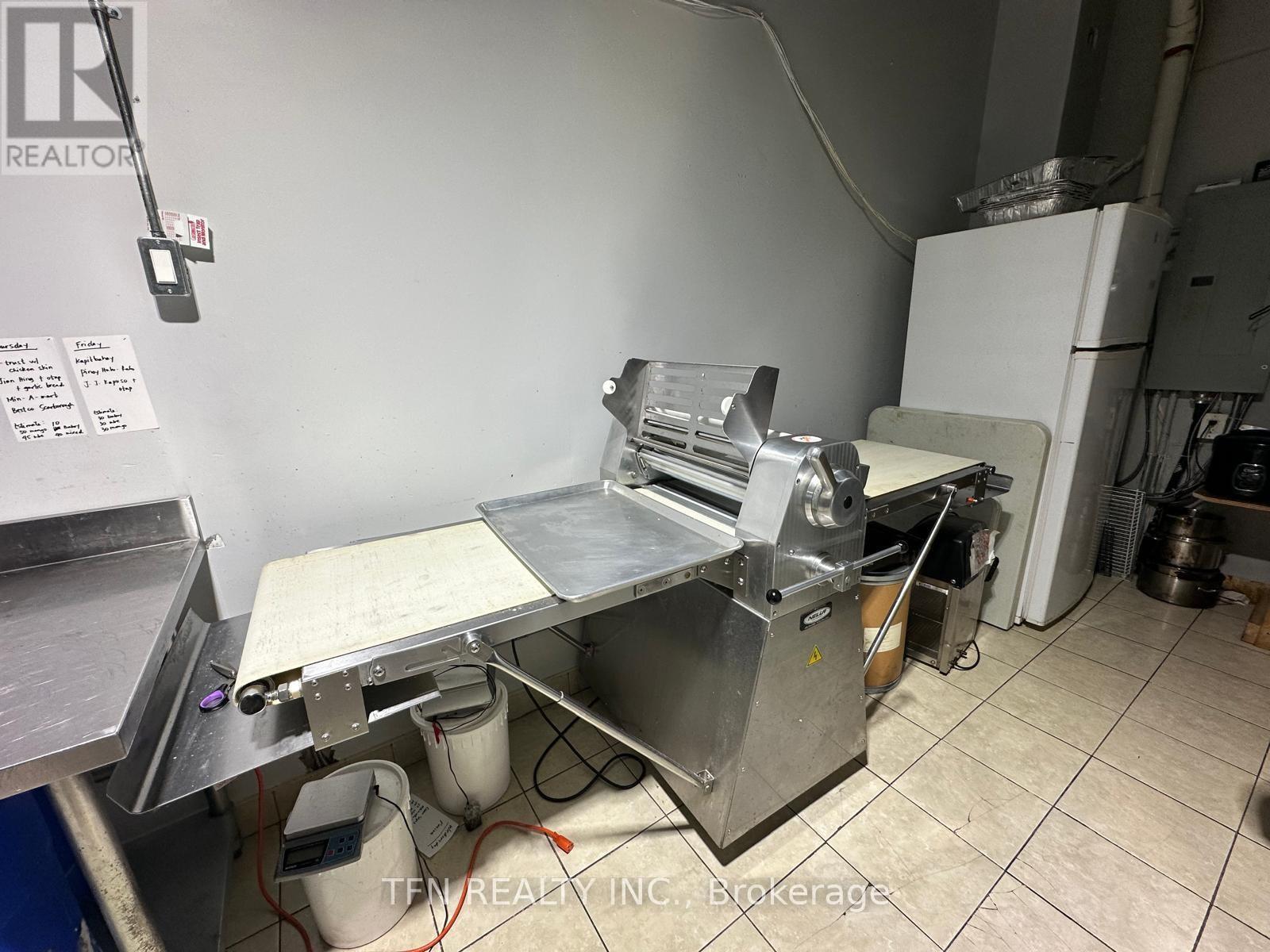 Photo 14 of 153 Morningside Avenue, Toronto ON