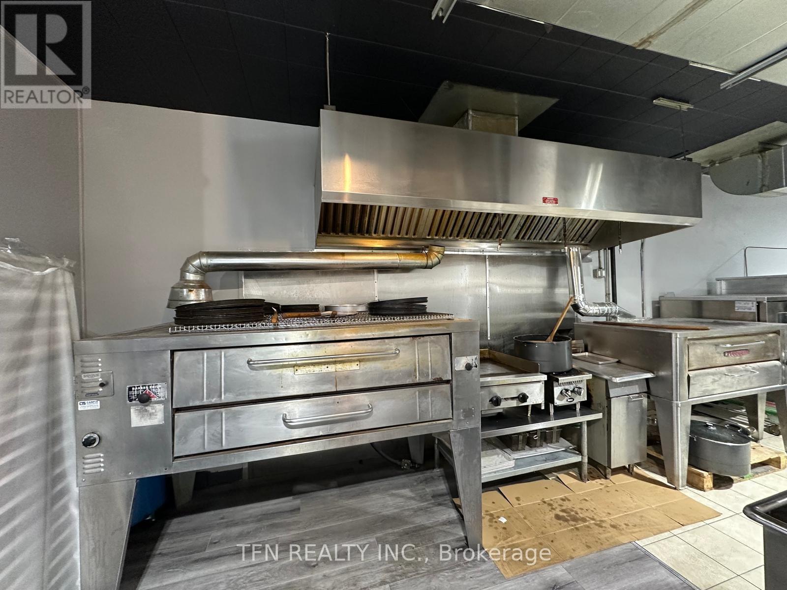 Photo 8 of 153 Morningside Avenue, Toronto ON