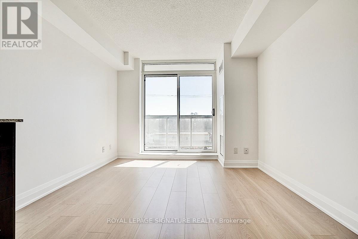 Photo 15 of 308 3520 Danforth Avenue, Toronto ON