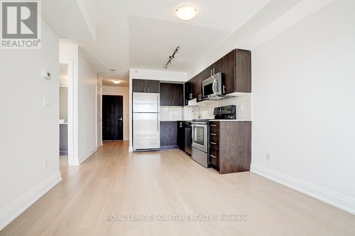 Photo 18 of 308 3520 Danforth Avenue, Toronto ON
