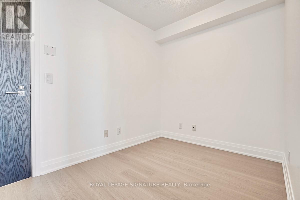 Photo 7 of 308 3520 Danforth Avenue, Toronto ON
