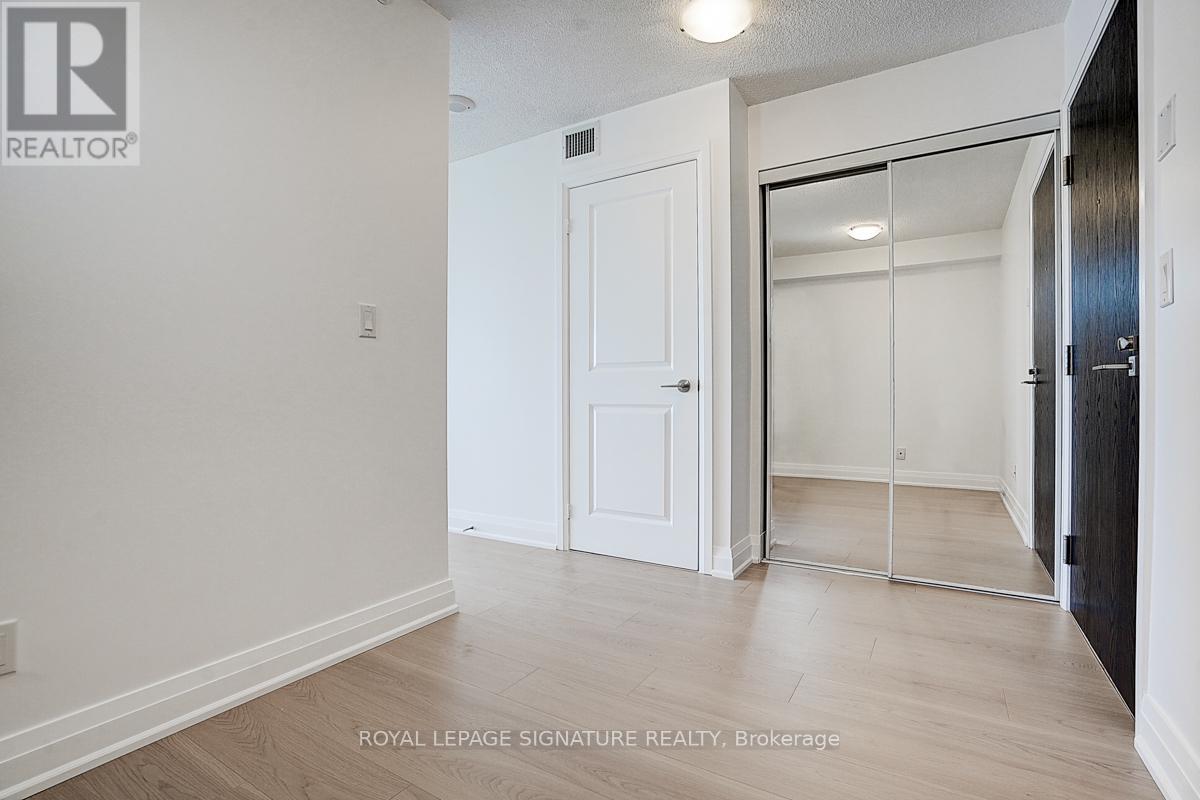 Photo 8 of 308 3520 Danforth Avenue, Toronto ON