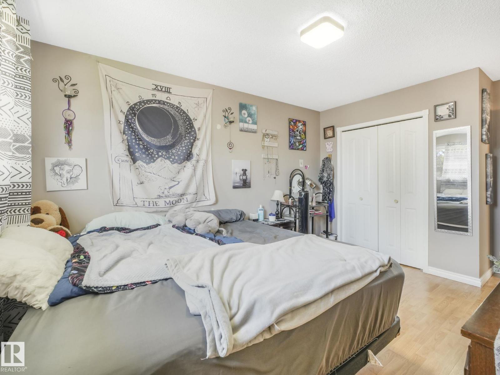 Photo 21 of 1912 Lakewood Rd S Nw, Edmonton AB