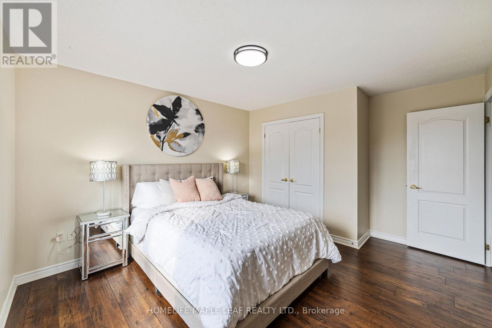 Photo 29 of 18 Regis Circle, Brampton ON