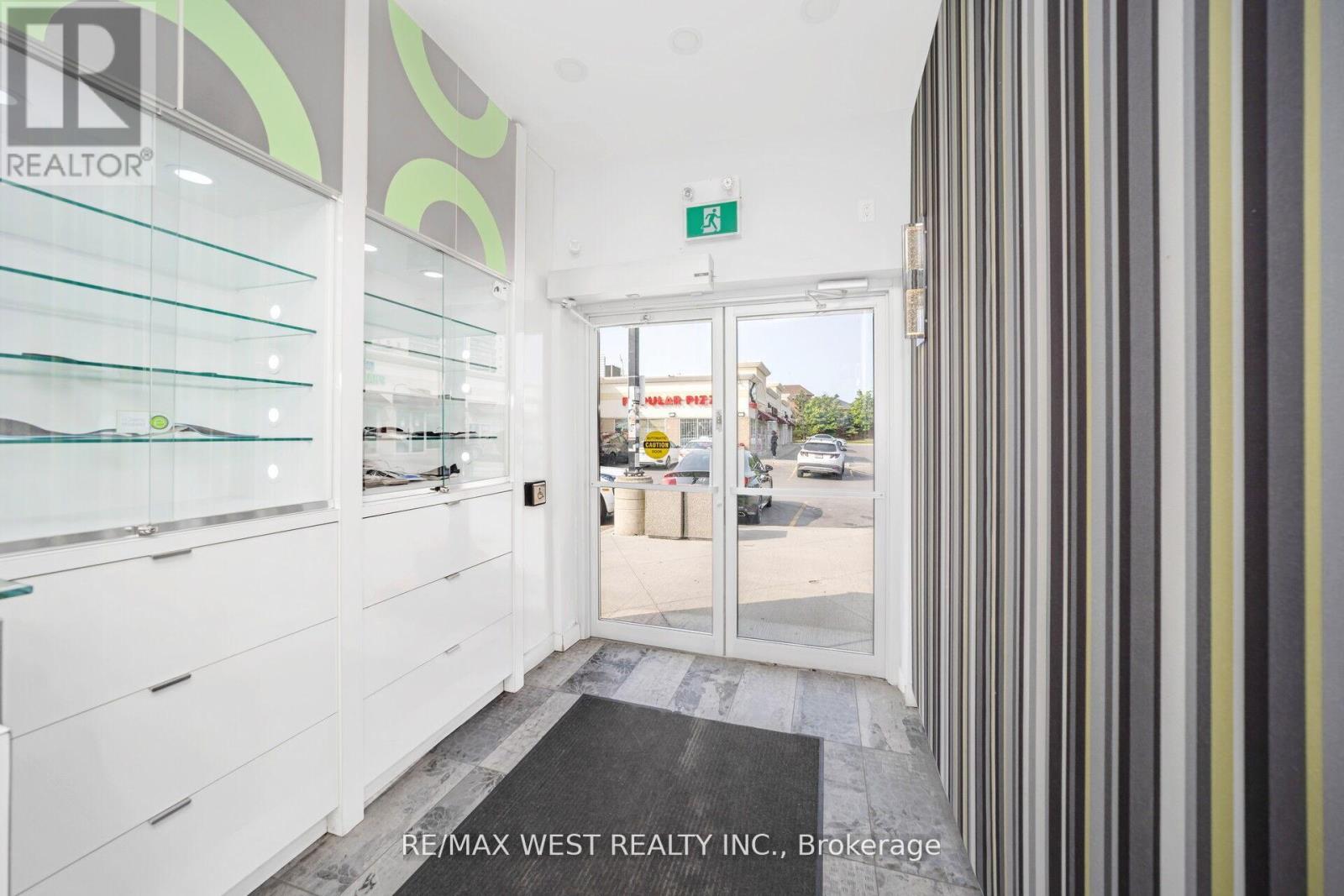 Photo 11 of 12 7990 Kennedy Road, Brampton ON