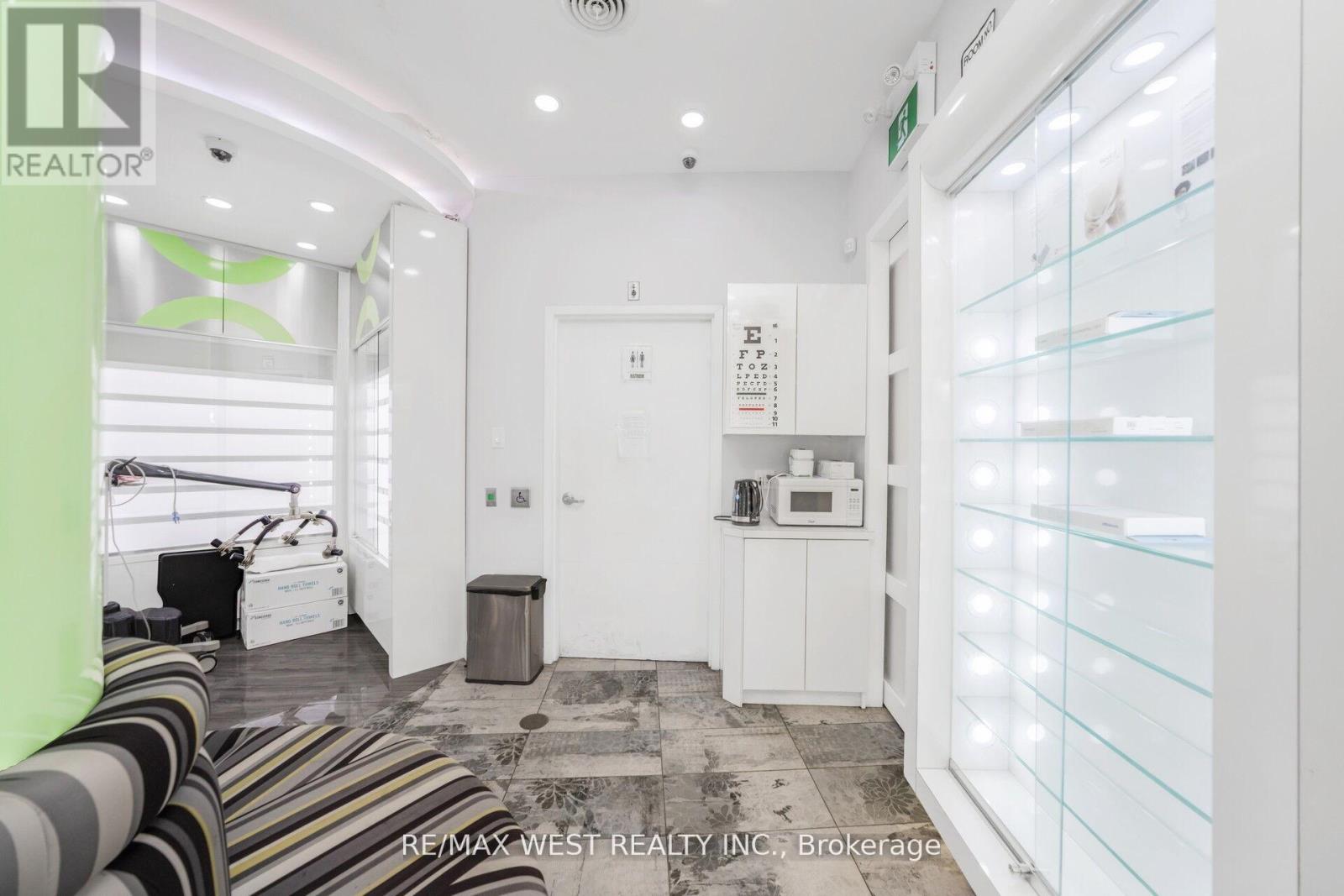 Photo 23 of 12 7990 Kennedy Road, Brampton ON