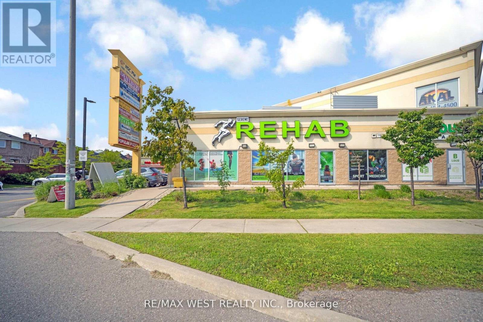 Photo 6 of 12 7990 Kennedy Road, Brampton ON
