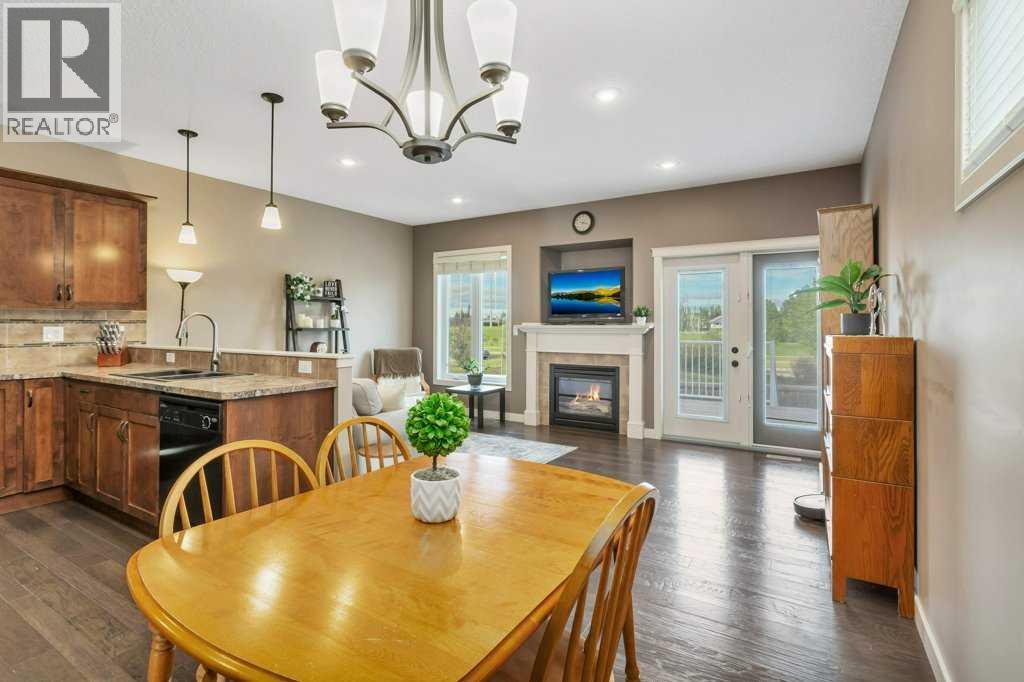 Photo 11 of 29 Shaw Close, Red Deer AB