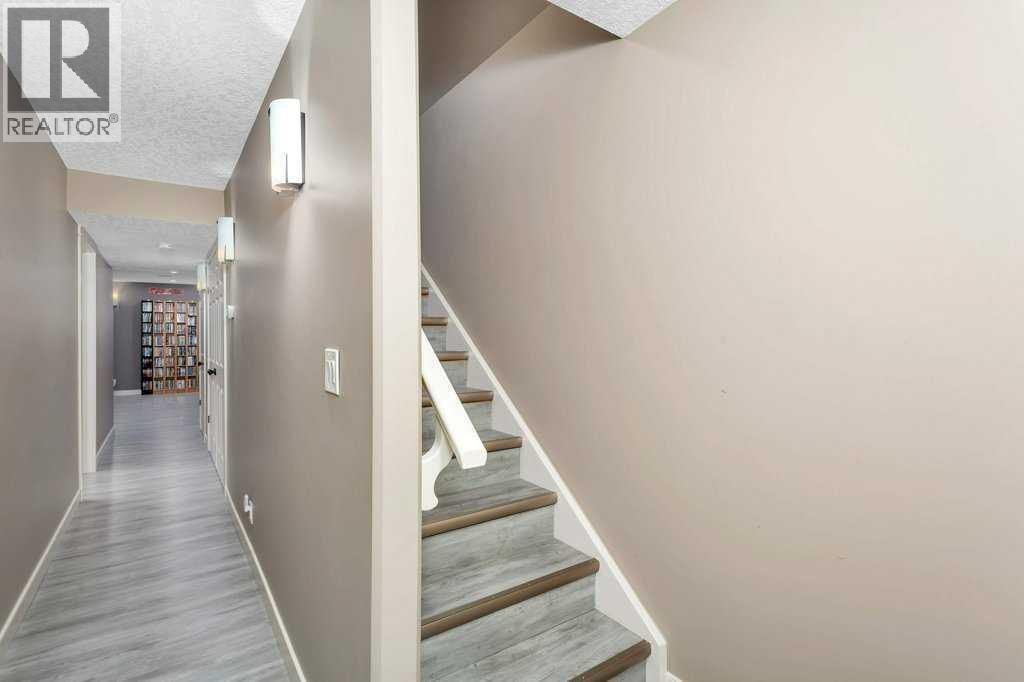 Photo 29 of 29 Shaw Close, Red Deer AB