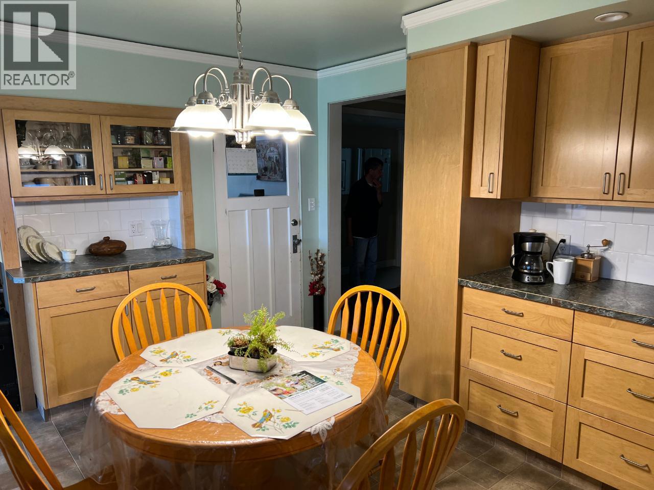 1121 ERICKSON Road, Creston