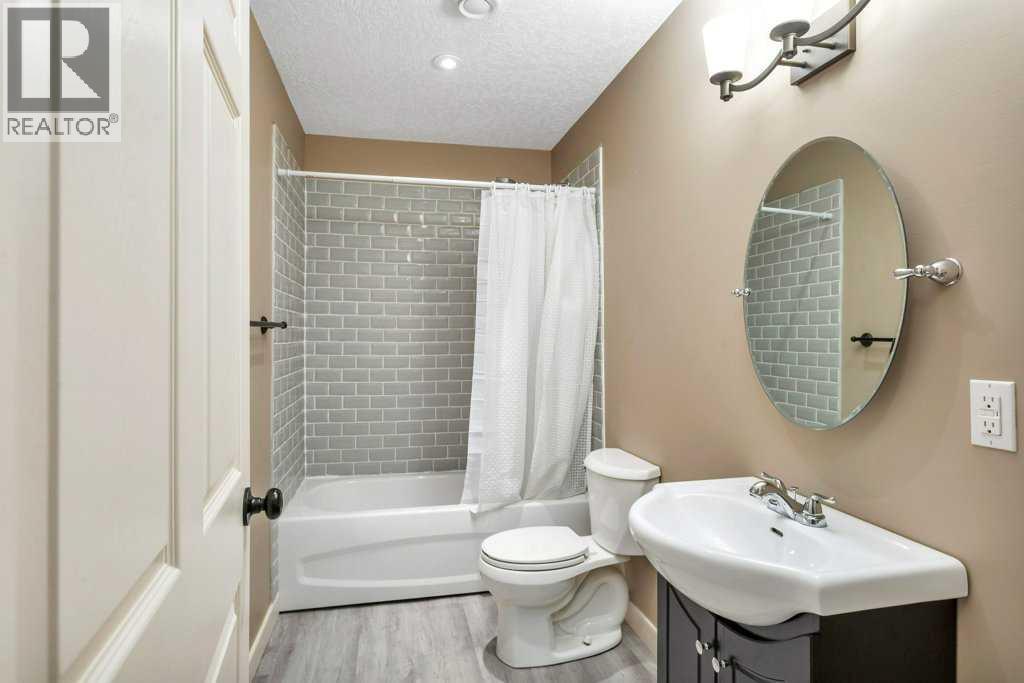 Photo 35 of 29 Shaw Close, Red Deer AB