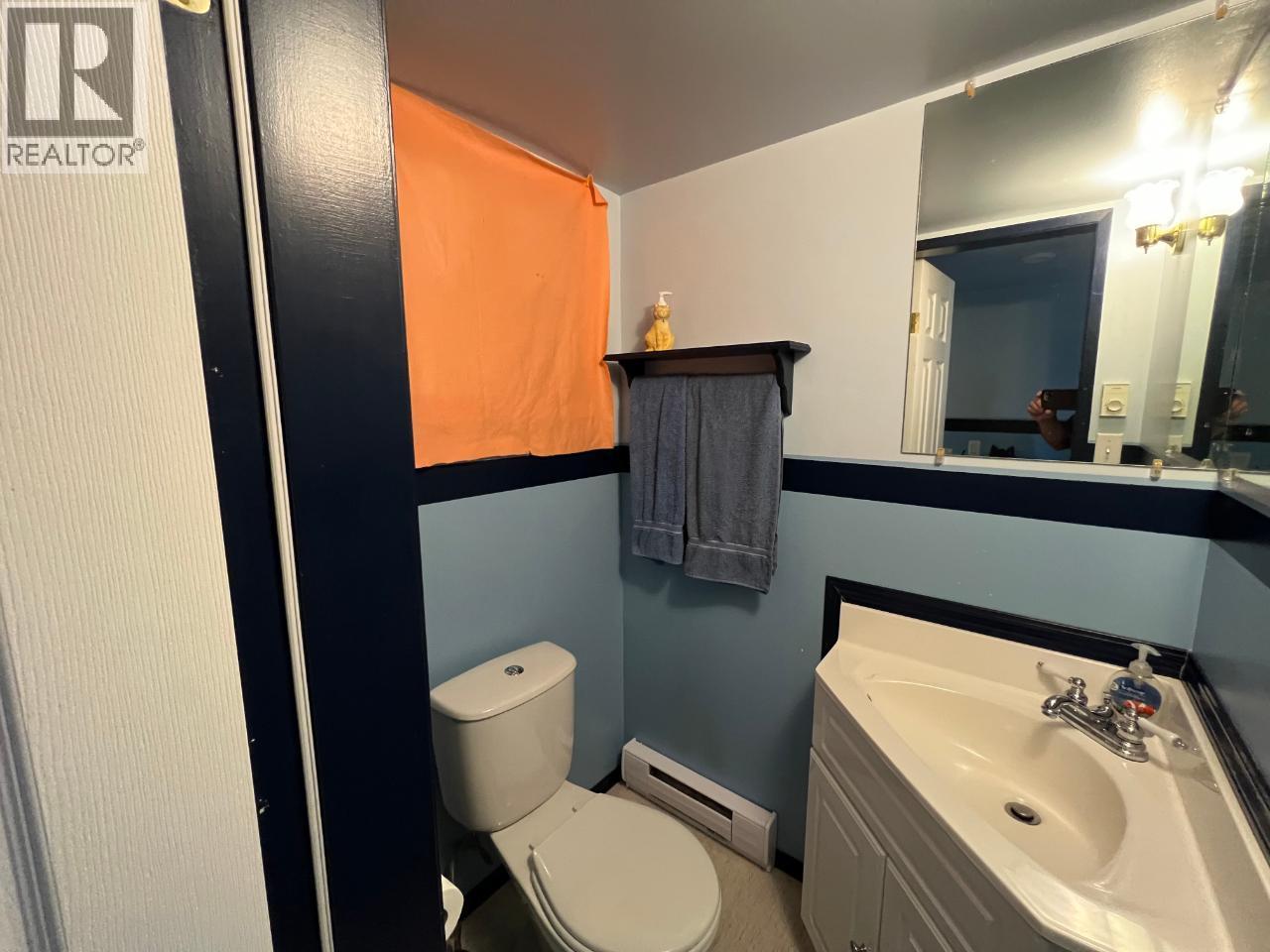 1121 ERICKSON Road, Creston