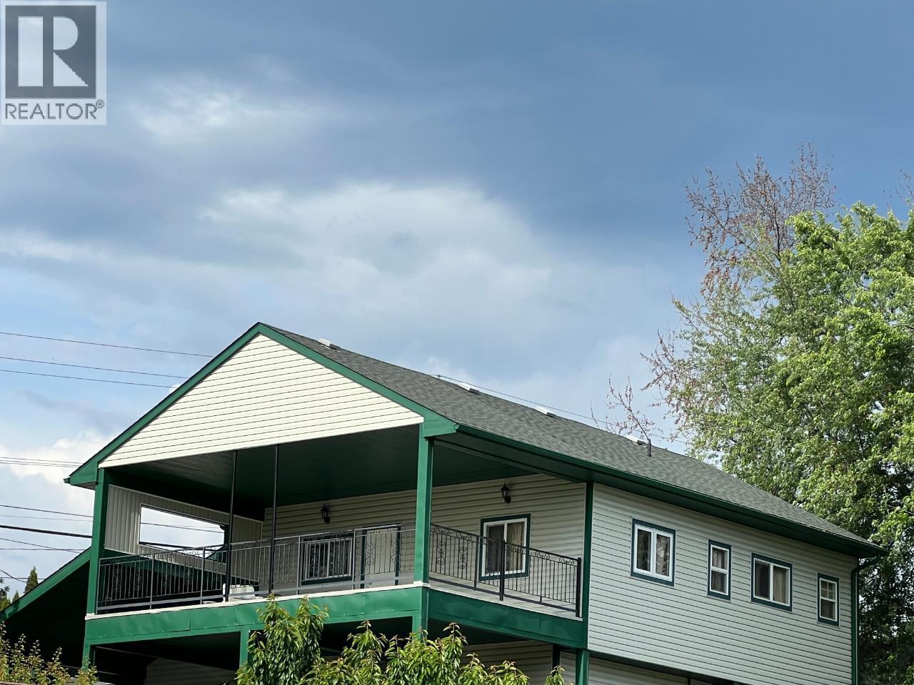 1121 ERICKSON Road, Creston