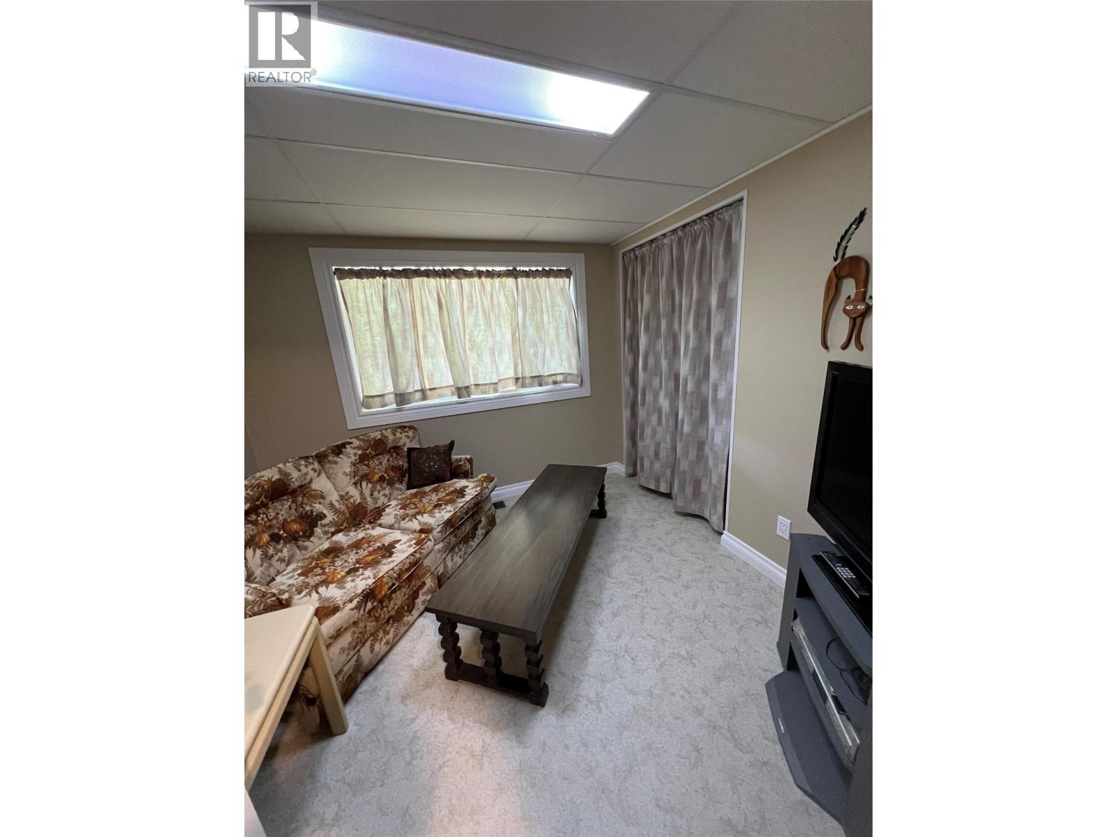 1121 ERICKSON Road, Creston