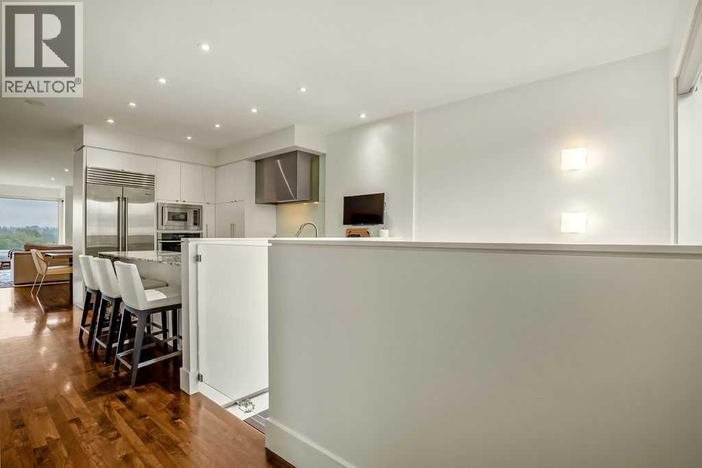 Single Family House for Sale in   Street SW Parkhill Calgary 