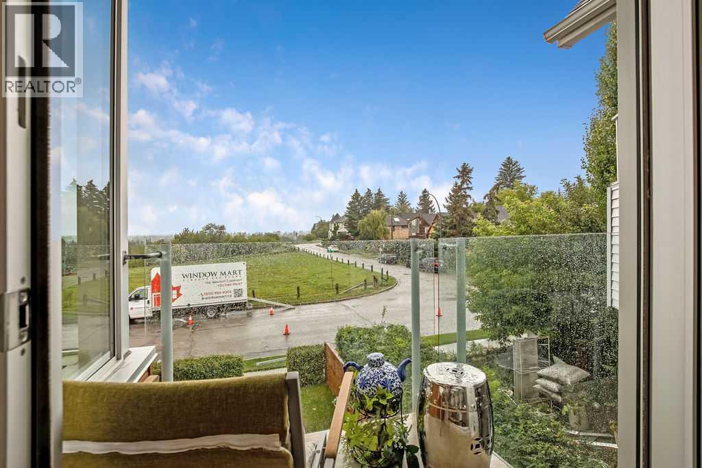 Single Family House for Sale in   Street SW Parkhill Calgary 