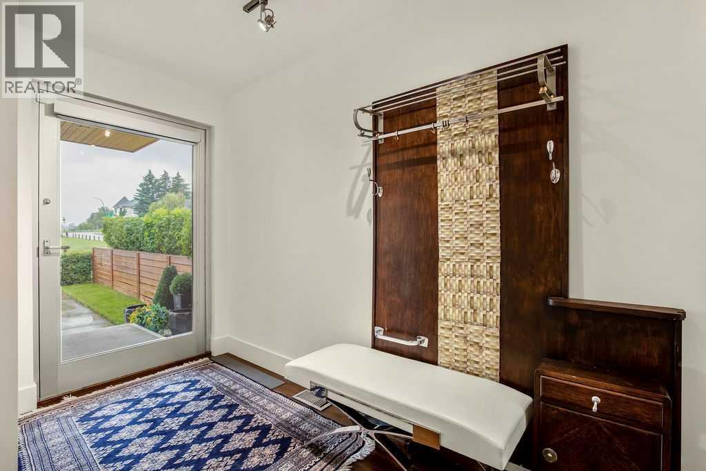 Single Family House for Sale in   Street SW Parkhill Calgary 