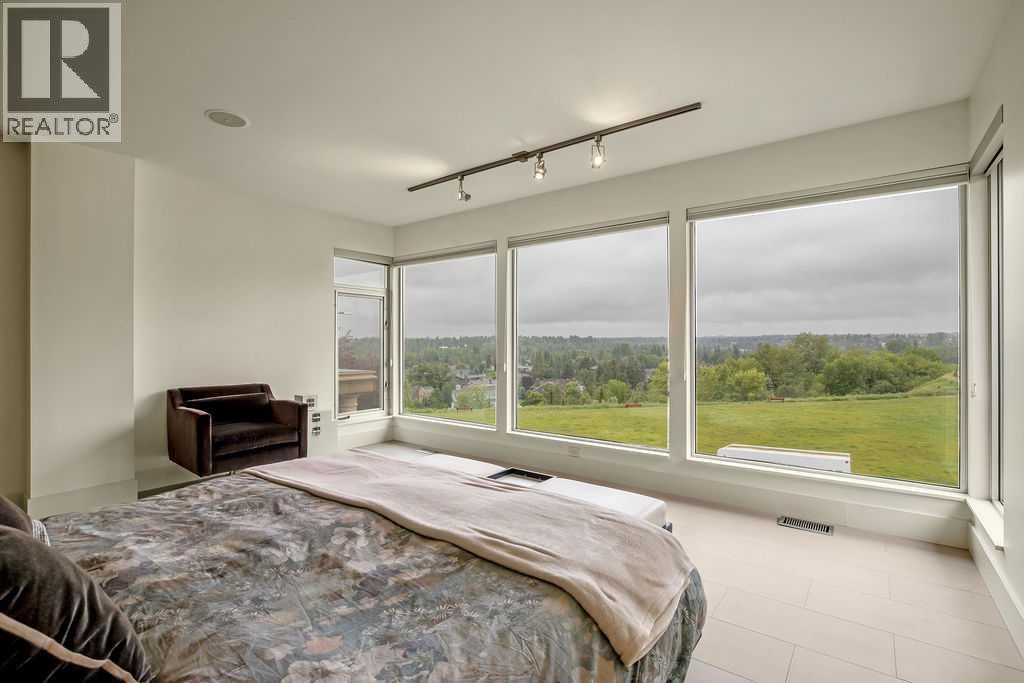 Single Family House for Sale in   Street SW Parkhill Calgary 