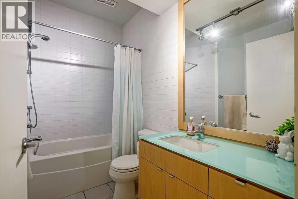 Single Family House for Sale in   Street SW Parkhill Calgary 