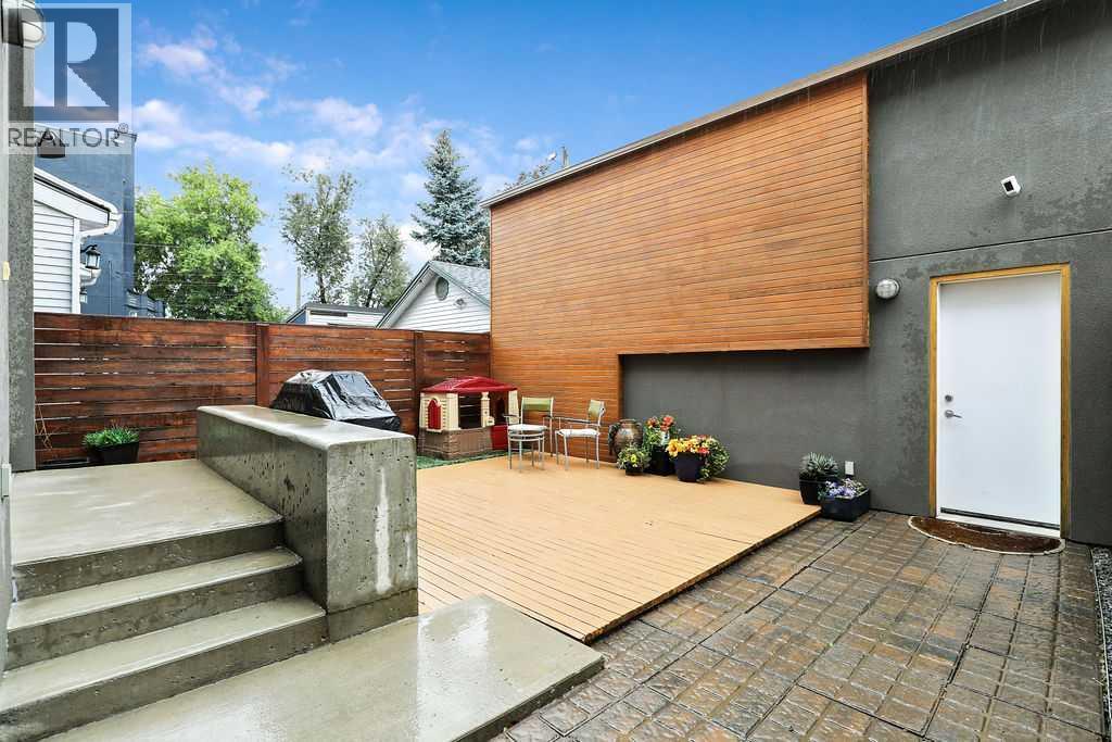 Single Family House for Sale in   Street SW Parkhill Calgary 
