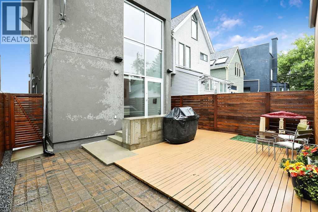 Single Family House for Sale in   Street SW Parkhill Calgary 