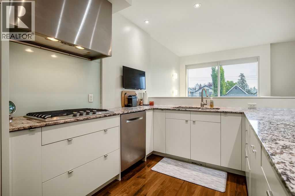 Single Family House for Sale in   Street SW Parkhill Calgary 