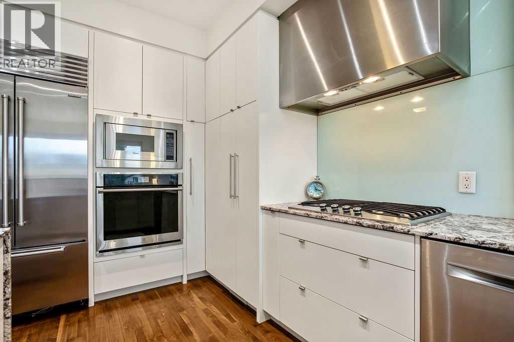 Single Family House for Sale in   Street SW Parkhill Calgary 