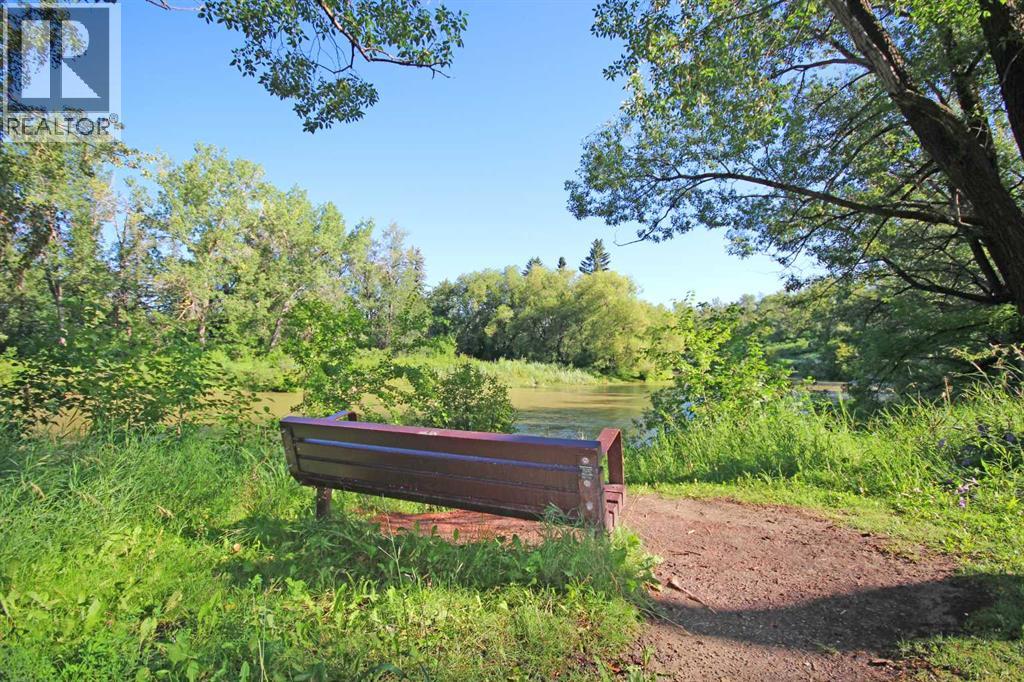 Single Family House for Sale in   Street SW Parkhill Calgary 
