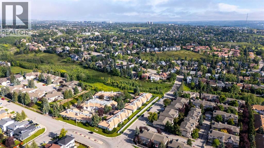 Single Family House for Sale in  Christie Park Mews SW Christie Park Calgary 