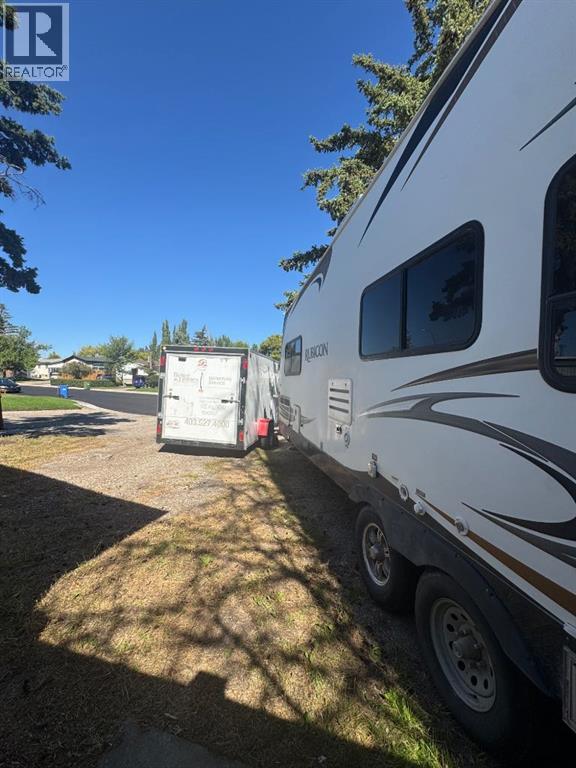 Single Family House Bungalow for Sale in  Huntwell Road NE Huntington Hills Calgary 