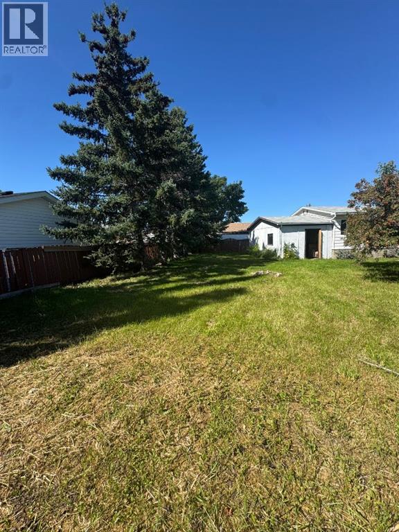 Single Family House Bungalow for Sale in  Huntwell Road NE Huntington Hills Calgary 