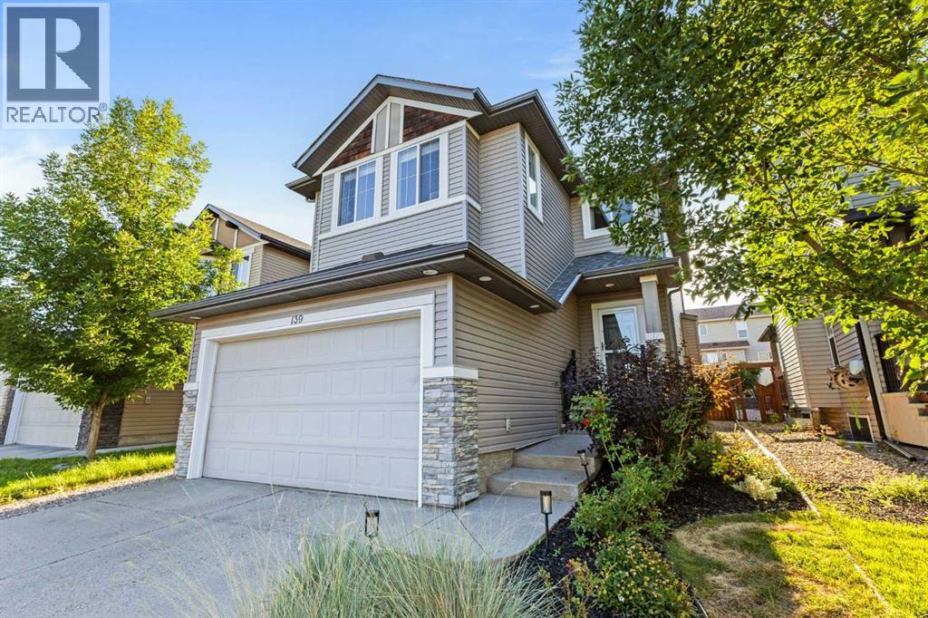 139 Everbrook Drive SW, Calgary, Alberta